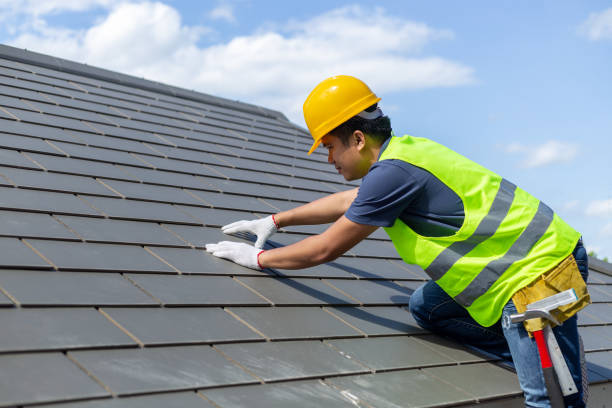 Best Emergency Roof Repair  in Fallsburg, NY